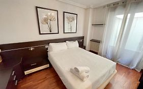 Apartamento Reyes de España / Free Parking&Wi Fi